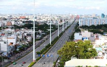 Đường ngàn tỉ thiếu nhà vệ sinh, cầu đi bộ