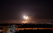 Israel và Iran đấu pháo và tên lửa dữ dội trên lãnh thổ Syria