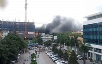 Cháy công trình trong Bệnh viện Việt - Pháp, công nhân tháo chạy