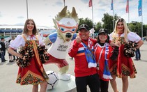 Không lọt vào World Cup, fan Trung Quốc vẫn đông hơn fan Anh tại Nga