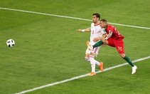 Nhờ VAR Iran gỡ hòa Bồ Đào Nha
