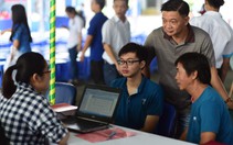 Điểm thi thấp hơn điểm chuẩn năm ngoái có nên đổi nguyện vọng?