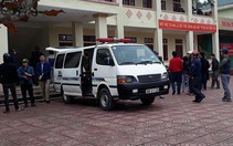 Giáo viên bàng hoàng phát hiện học sinh treo cổ tại lớp học