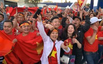 Tuyển Việt Nam chiến thắng quả cảm, Sài Gòn, Hà Nội đón 'bão' lớn
