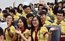Học sinh đổ về ngày hội tư vấn tuyển sinh hướng nghiệp tại TP.HCM