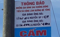 Không đóng tiền làm đường trong xóm, hai gia đình bị người dân bêu tên lên trụ điện