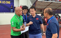 Ông Park phản ứng khi cháu trai Quốc vương Brunei đang dự bị lại bất ngờ đá chính