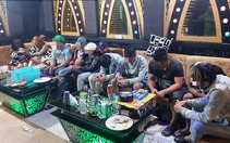 Nửa đêm phát hiện 58 thanh niên sử dụng ma túy trong quán karaoke