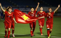 Thủ tướng: 'Thưởng 100 triệu đồng cho mỗi cầu thủ đội nữ Việt Nam'