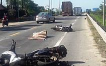 Xe máy va chạm với xe đầu kéo, nữ du khách nước ngoài tử vong