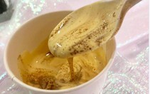 Phóng viên Mỹ khoe ảnh cà phê trứng, bún chả ở Hà Nội