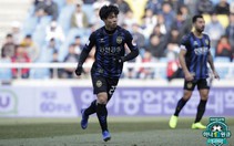 Cựu tuyển thủ Lee Chun Soo đánh giá cao Công Phượng