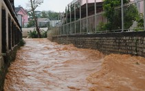 Chiều 20-4, Đà Lạt mưa lớn kèm mưa đá, nhiều nơi ngập nặng