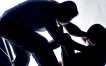 Gã thanh niên hiếp dâm bé gái lớp 1 lãnh 20 năm tù giam