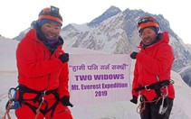 Hai góa phụ chinh phục Everest để truyền cảm hứng sống
