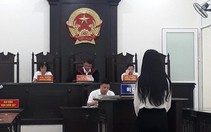 Môi giới bán dâm giá 15 triệu/người, nữ sinh viên lãnh 3 năm tù