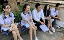 Thí sinh thi ngoại ngữ, đón xem đề, gợi ý bài giải trên Tuổi Trẻ Online
