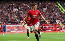 CĐV MU 'nổ vang trời' sau chiến thắng trước Chelsea