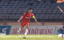Cầu thủ Đà Nẵng hãm bóng bằng tay rồi ghi bàn, trọng tài 'ngó lơ' cho qua