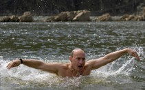 Vì sao Tổng thống Putin không hút thuốc?