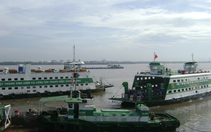 Bộ Tài chính đồng ý chuyển một phà 200 tấn của Vàm Cống về TP.HCM