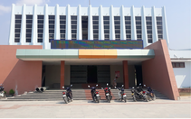 Không khởi tố vụ án giám đốc trung tâm văn hóa huyện mang chuông bán đồng nát
