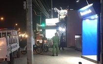 Bị trừ tài khoản nhưng không nhận được tiền, lấy búa đập bể trụ ATM để 'minh oan' với vợ
