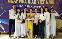 Học sinh ở TP.HCM làm văn về... virus corona