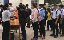 Cà Mau cho học sinh lớp 9 và 12 đi học lại từ 20-4