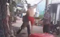 Giận cha đánh mẹ, vòi tiền đổi xe mới, con ruột ra tay đánh cha tơi bời