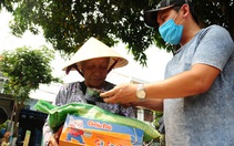 Chén cơm cho người nghèo