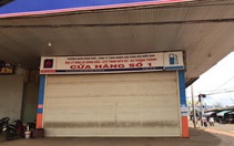 Xăng dầu ngừng bán vì... mất điện, mắc đi chợ, đi đám giỗ