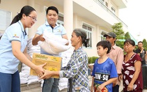 100 tấn gạo từ Vietbank được trao tặng đến các gia đình gặp khó khăn