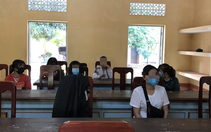 Chặn taxi chở 7 cô gái xuất cảnh 'chui' qua Campuchia trong đêm