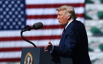 Ông Trump công kích mạnh: 'Biden bán rẻ nước Mỹ'