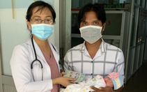 Mổ cứu sống bé sơ sinh mẹ mất vì COVID-19