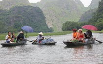 Mở cửa du lịch, chỉ đón khách quốc tế vào, chưa đưa khách Việt đi vì 'không có đường về'
