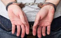 Bắt thư ký tòa vì... tự 'xuất bản' bản án