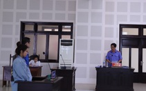 1 phụ nữ câu kết tổ chức cho 14 người Trung Quốc nhập cảnh 'chui’ để đánh bạc