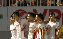Video: Ở góc cực khó, Hoàng Đức vẫn lập 'siêu phẩm' đá phạt giúp Viettel thắng trận