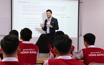 Tăng cường khóa học thực tế doanh nghiệp và chương trình đào tạo 100% tiếng Anh
