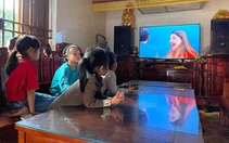 Giải trí ở nhà, cỡ nào cũng đụng... YouTube