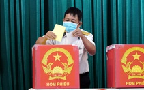 Cử tri hải quân, cảnh sát biển đi bầu cử sớm ở Vũng Tàu
