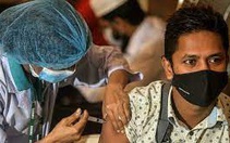 Bangladesh: Trung Quốc tặng 1,1 triệu liều vắc xin, Mỹ tặng 2,5 triệu
