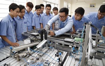 Trường nghề xem xét dạy ‘3 tại chỗ’ với các khóa sắp tốt nghiệp