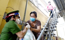 3.500 phần quà đến các khu nhà trọ ở quận 8