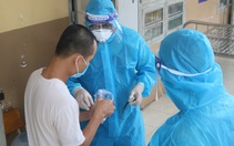 TP.HCM: Phê bình nghiêm khắc những quận, huyện chậm phát túi thuốc cho F0