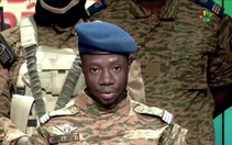 Quân đội Burkina Faso phế truất tổng thống, đình chỉ hiến pháp