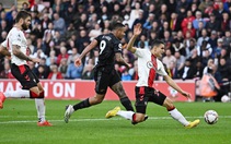 Arsenal bị Southampton cầm chân