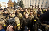 Tổng thống Zelensky tới Kherson: 'Cảm ơn NATO, HIMARS đến từ Mỹ đã tạo khác biệt'